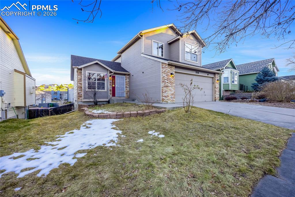 Image 2 of 32: Front of Structure