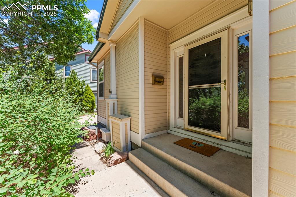 Image 2 of 44: Entry