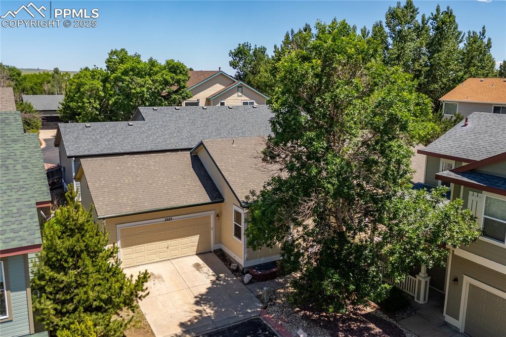 Image 40 of 44: Front of Structure