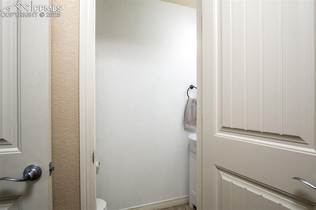 Image 17 of 33: View of bathroom