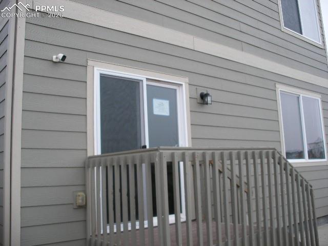 Image 5 of 43: Entry