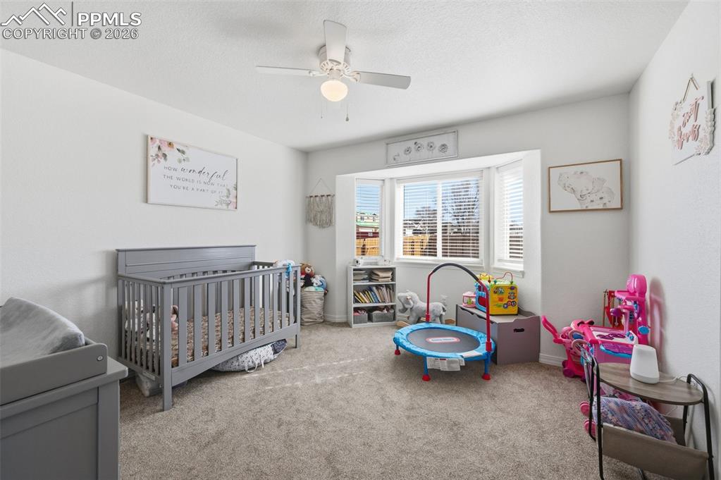 Image 14 of 22: Bedroom