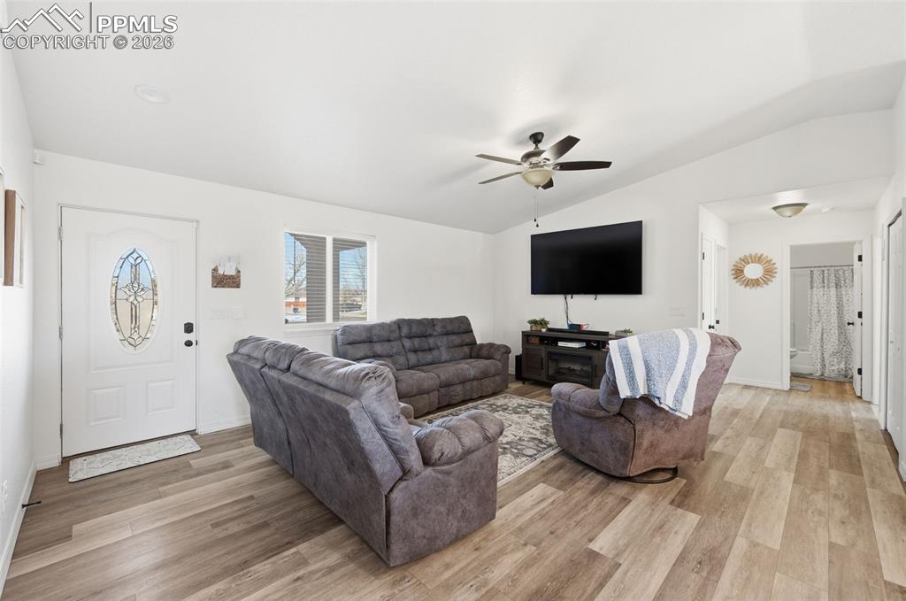 Image 3 of 22: Living Room