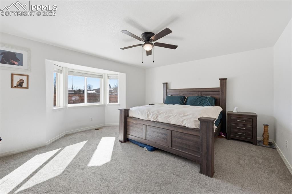 Image 9 of 22: Bedroom