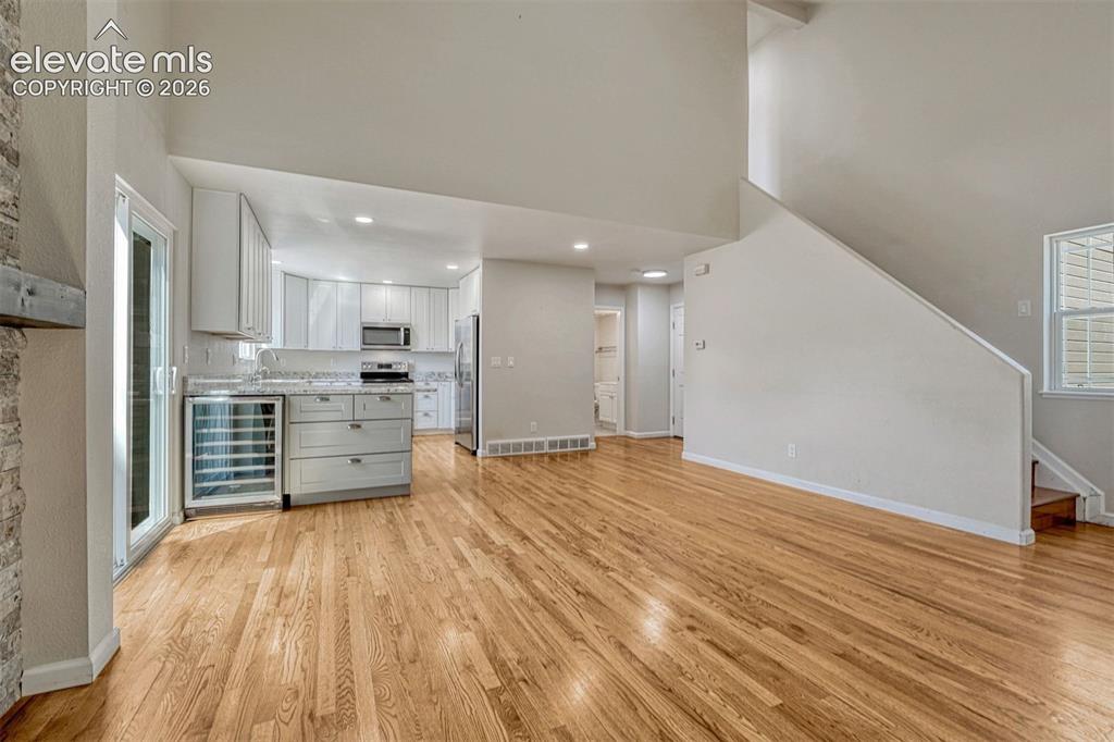 Image 16 of 47: Living Room