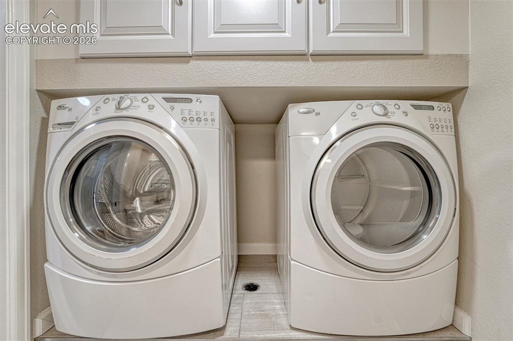 Image 25 of 47: Laundry