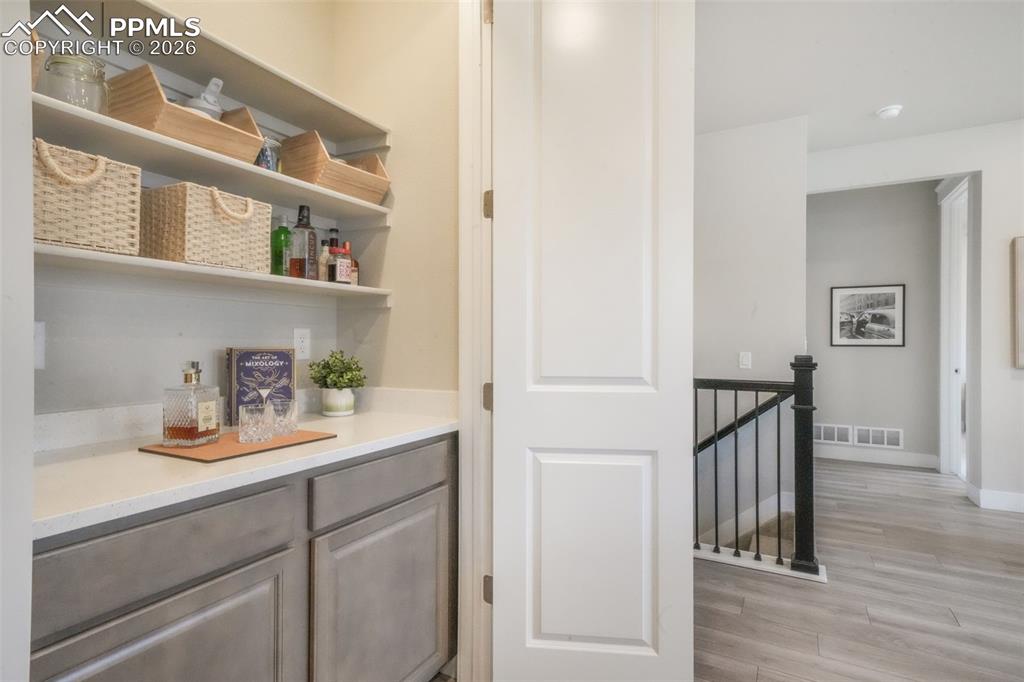 Image 17 of 50: Pantry