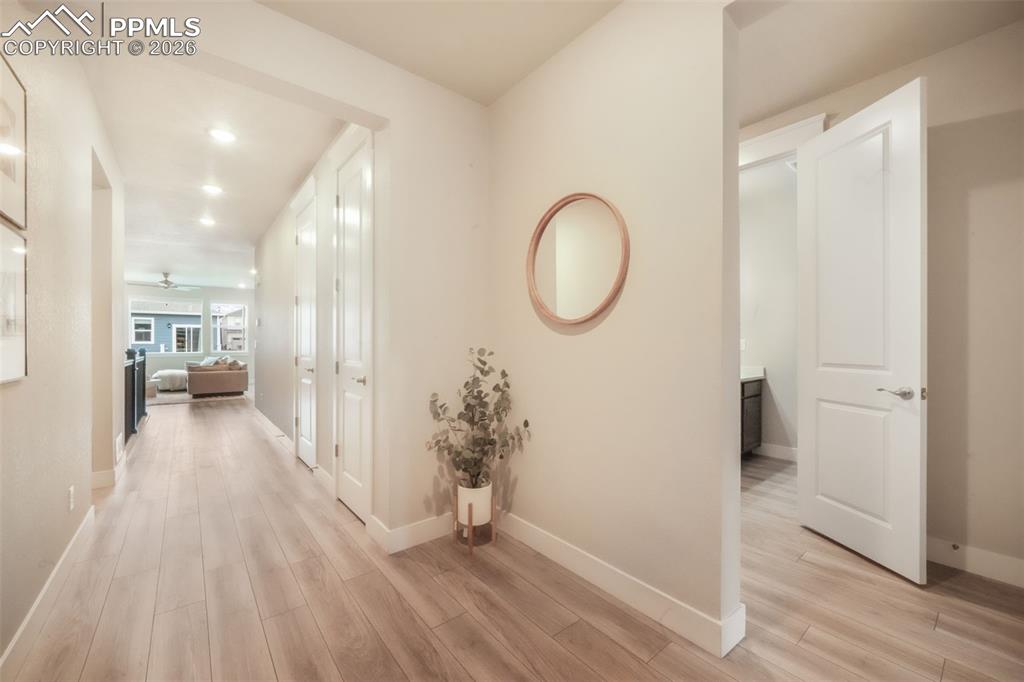 Image 3 of 50: Entry