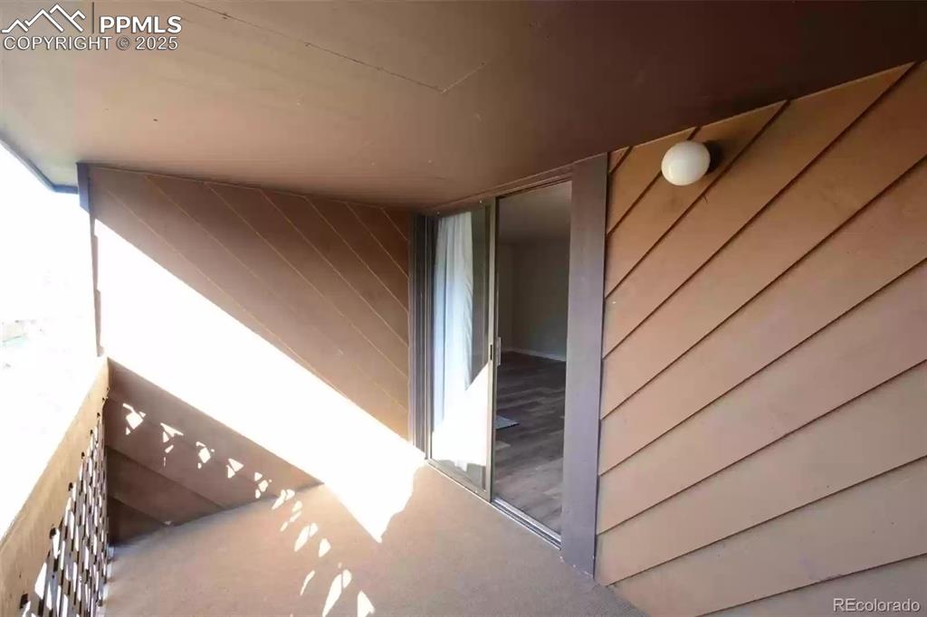 Image 22 of 28: View of Covered balcony