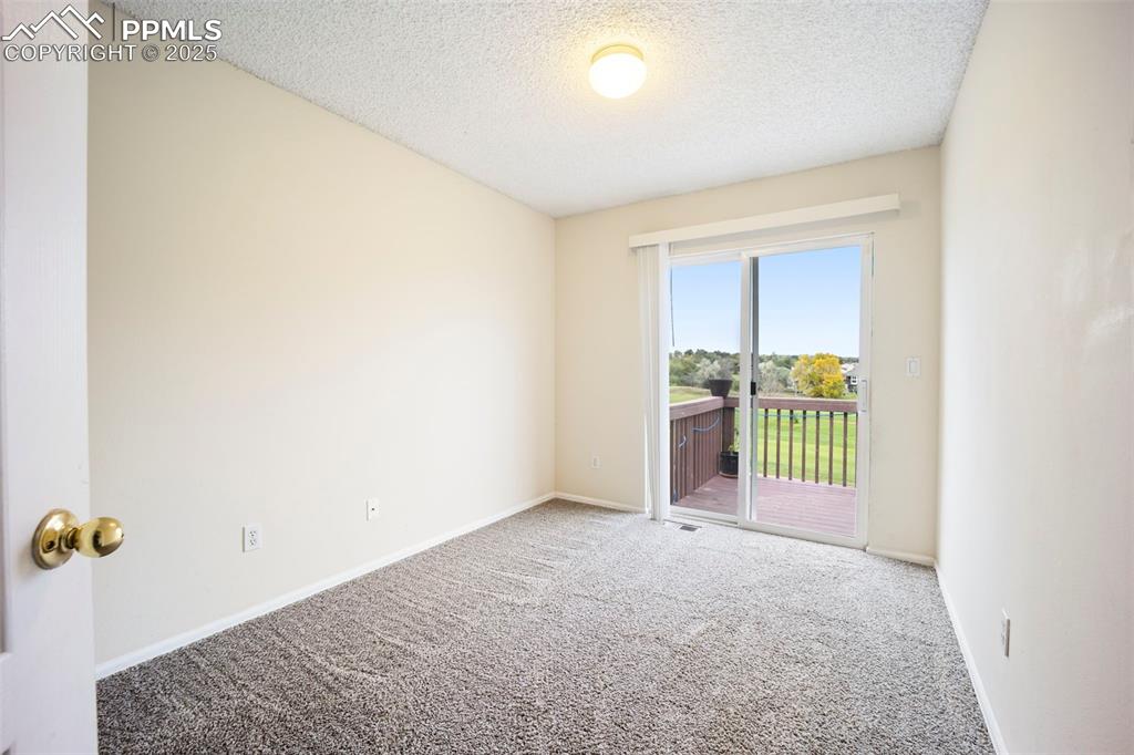 Image 21 of 33: Bedroom