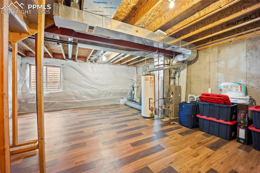 Image 24 of 33: Basement