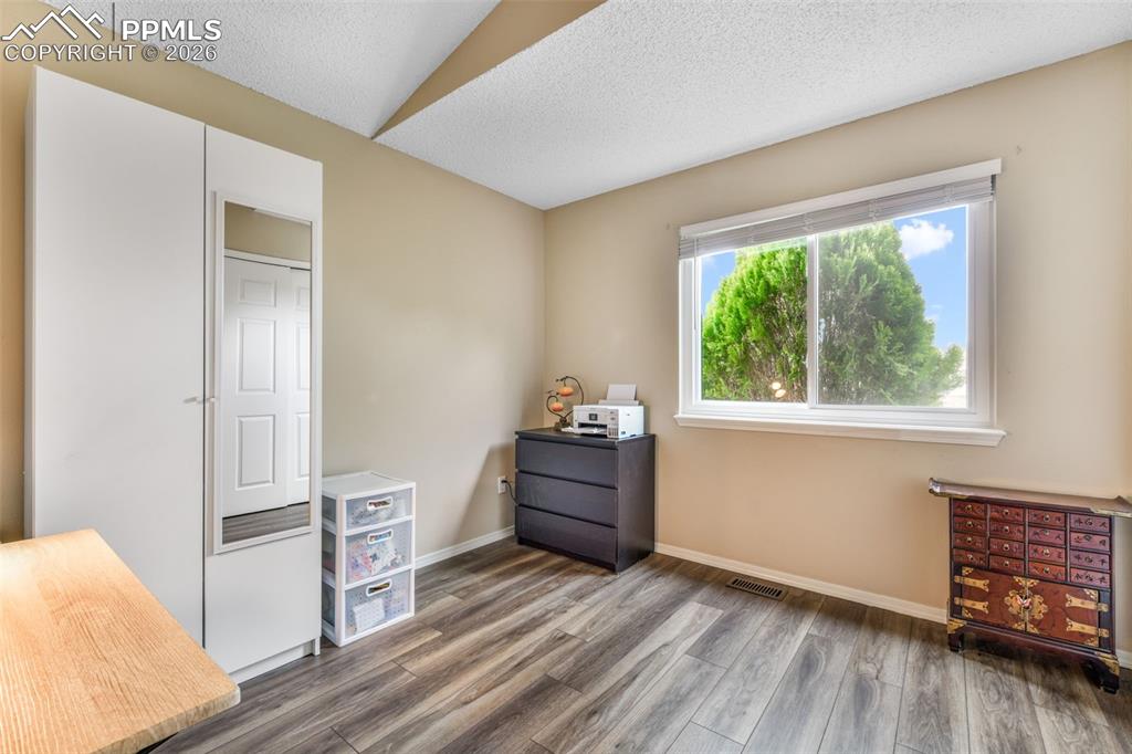 Image 23 of 50: Master Bathroom