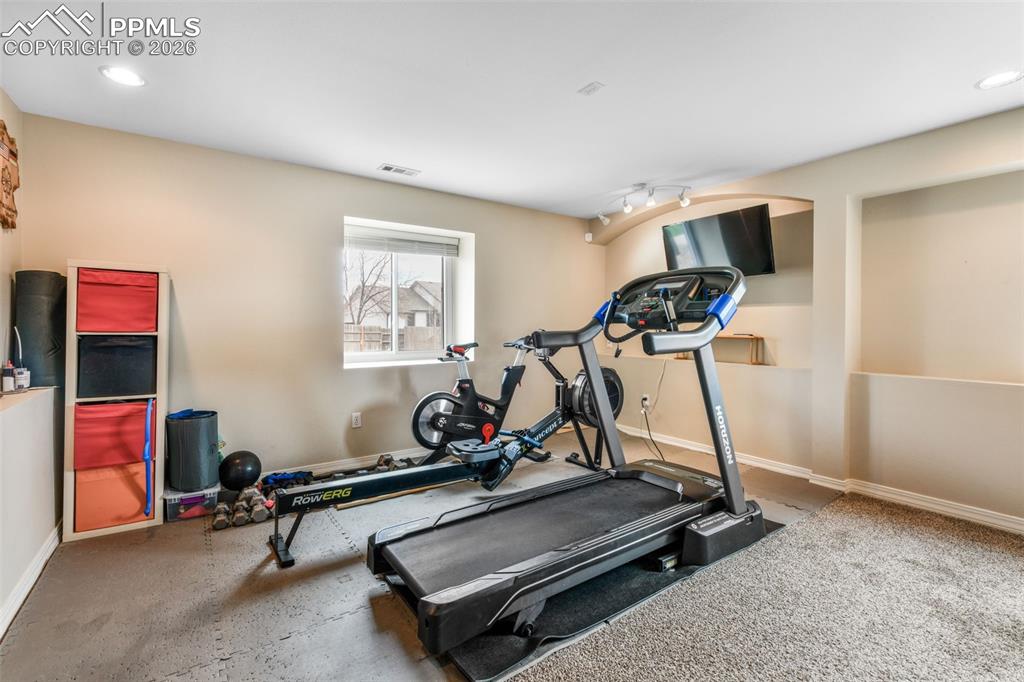 Image 29 of 50: Basement