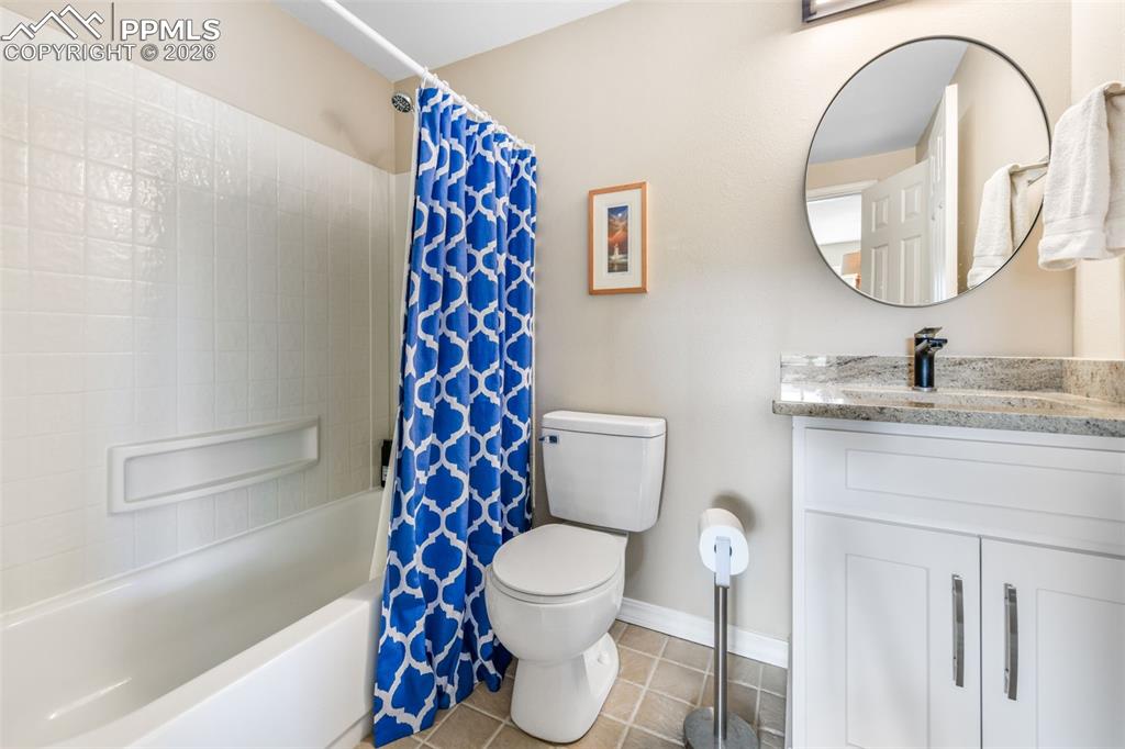 Image 34 of 50: Storage