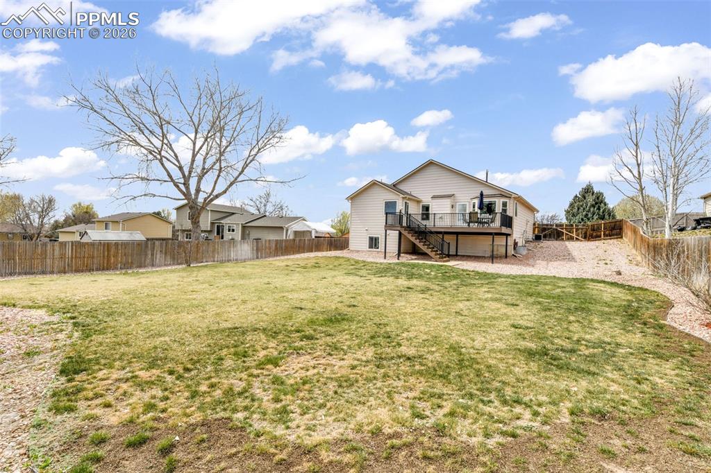 Image 41 of 50: Back of Structure