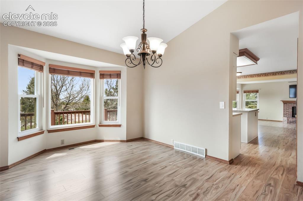 Image 9 of 50: Dining Room