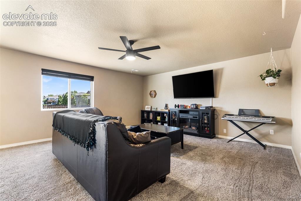 Image 7 of 47: Living Room