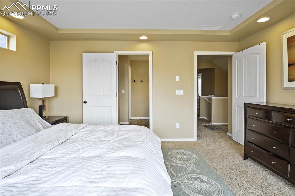 Image 19 of 38: View of carpeted bedroom