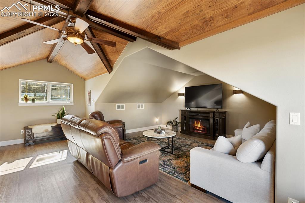 Image 9 of 31: How much do you love this cozy, bright room? 