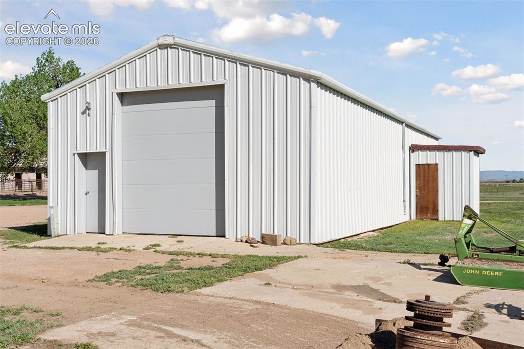 Image 23 of 50: 1,200 Sq Ft Detached Workshop