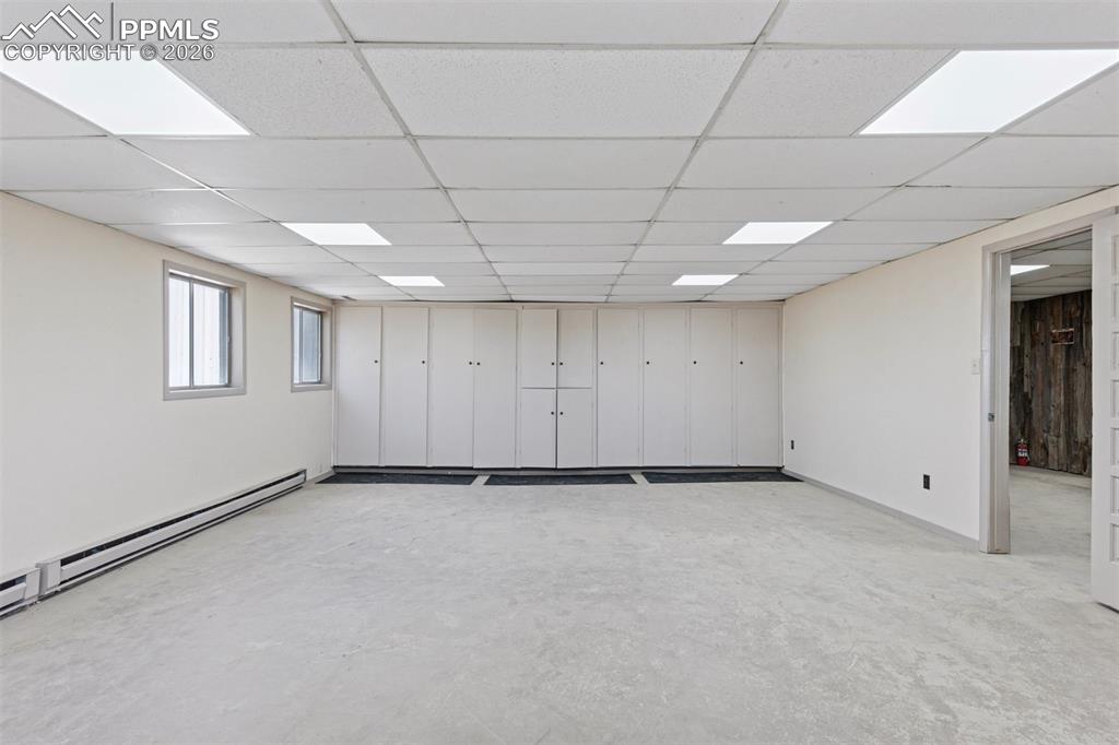 Image 36 of 50: Locker/Tack Space