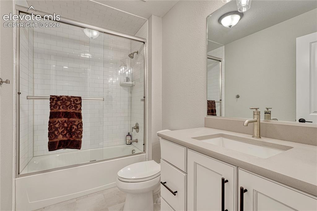 Image 26 of 30: Full bath in the lower level.
