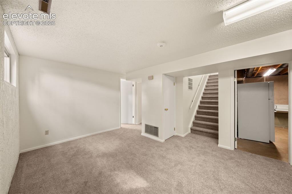 Image 18 of 31: Basement