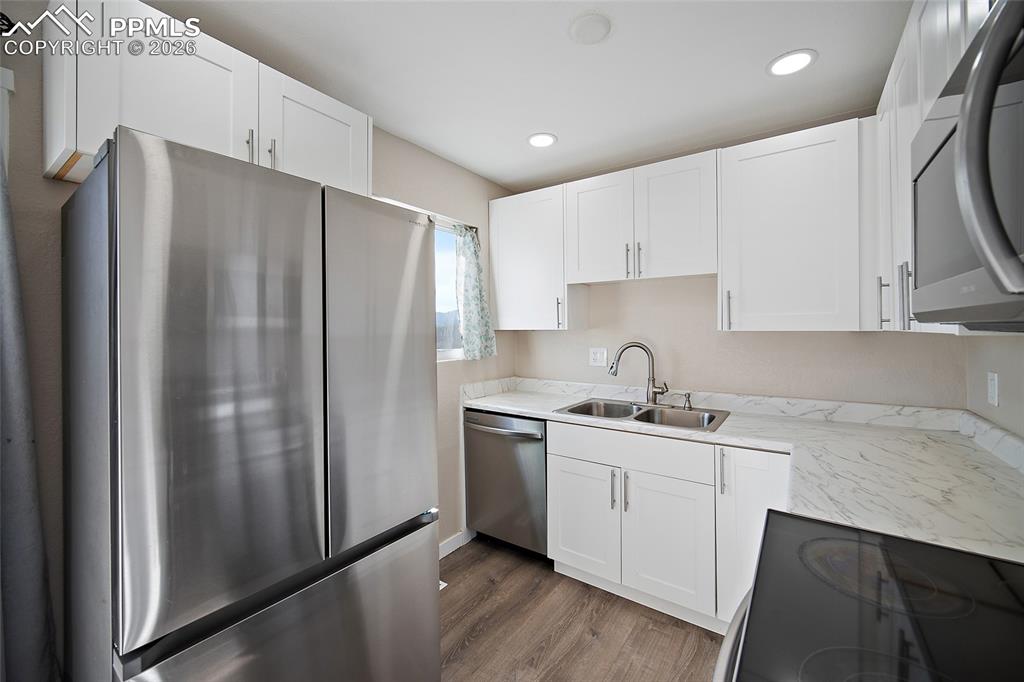 Image 7 of 32: No Description Available