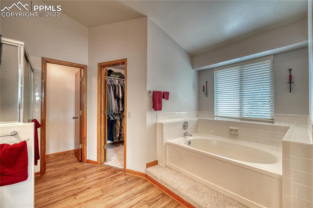 Listing 5111921, Image 12 of 35