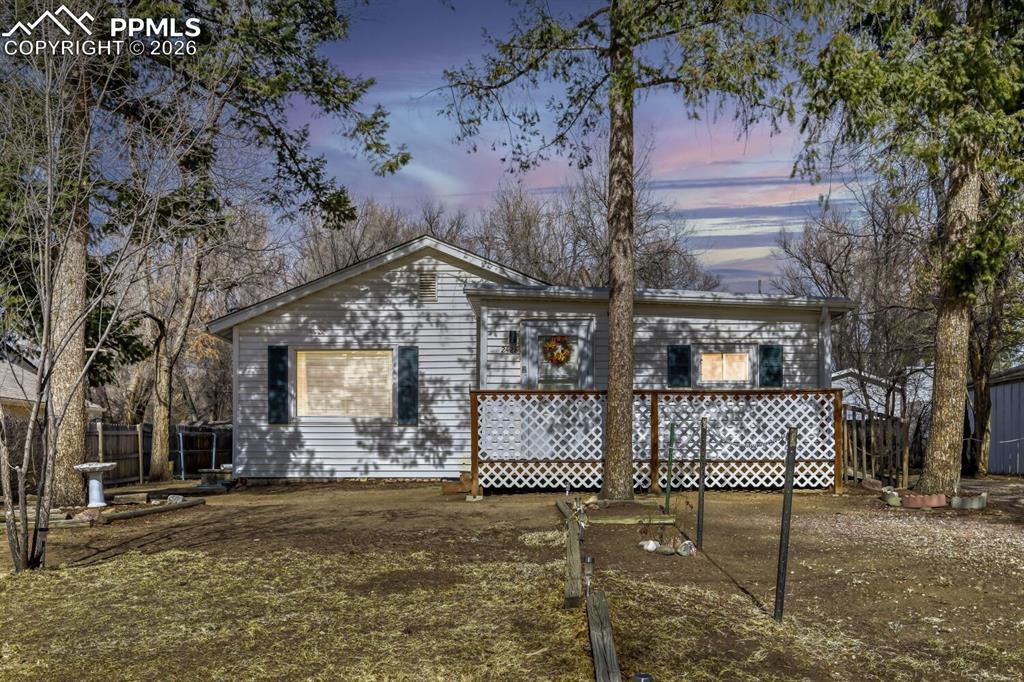 Image 29 of 30: Front of Structure