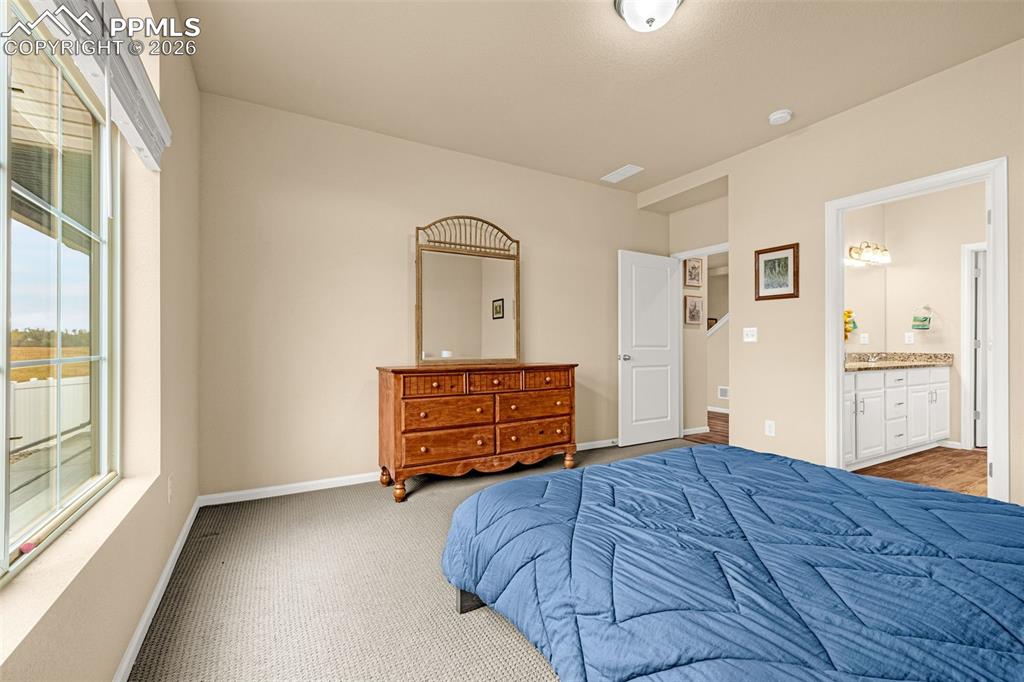 Image 12 of 38: Bedroom
