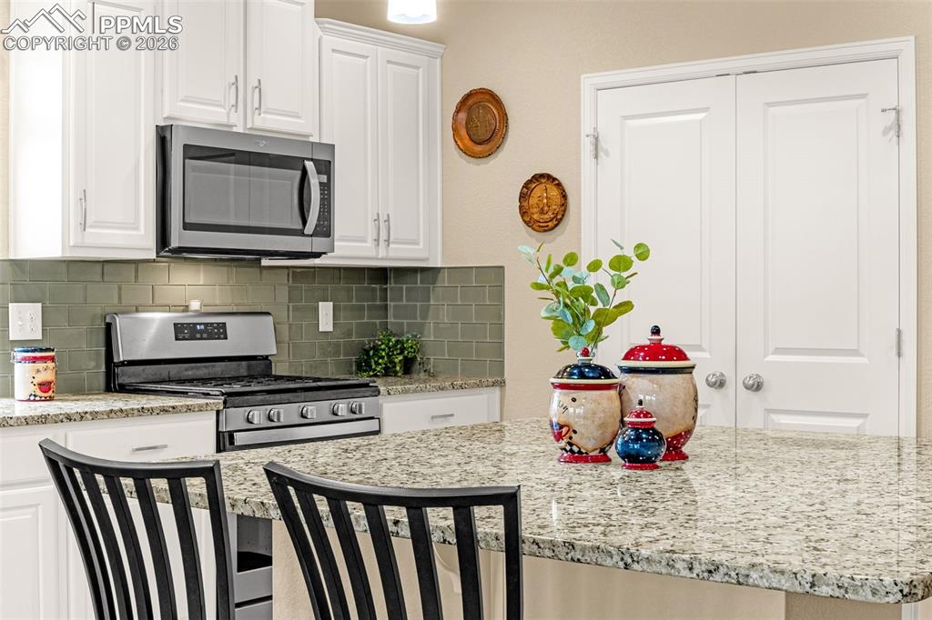Image 8 of 38: Kitchen