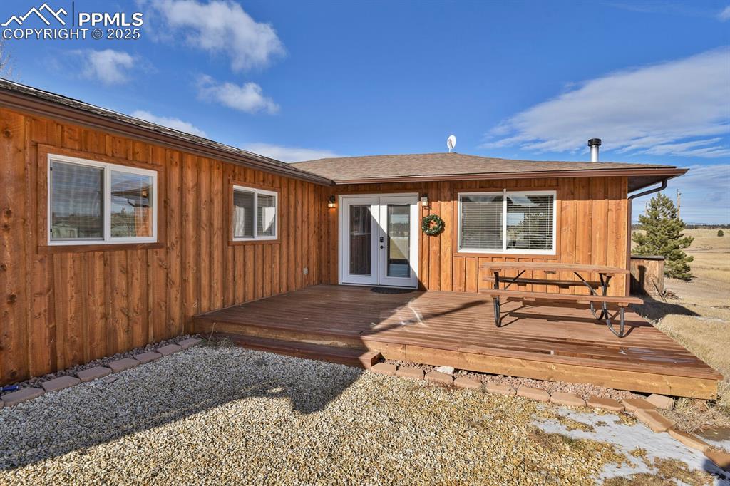 Image 16 of 29: 12x20 Front Deck