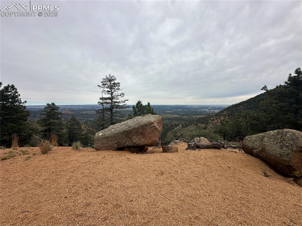 Image 2 of 23: View of the city from build site