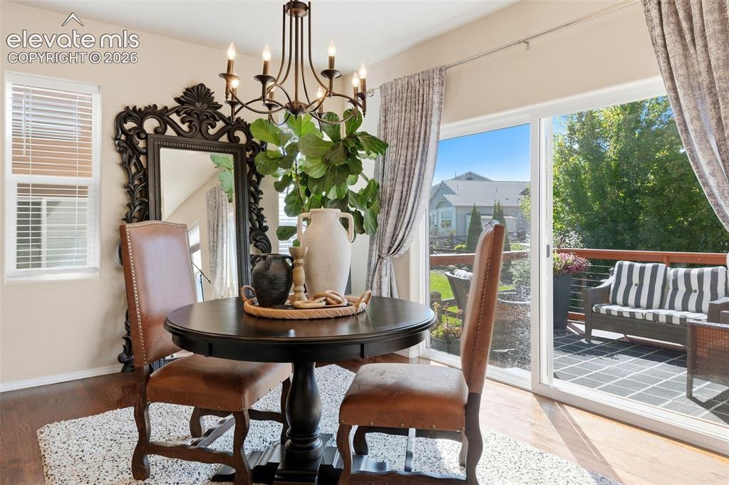 Image 12 of 41: Dining Area