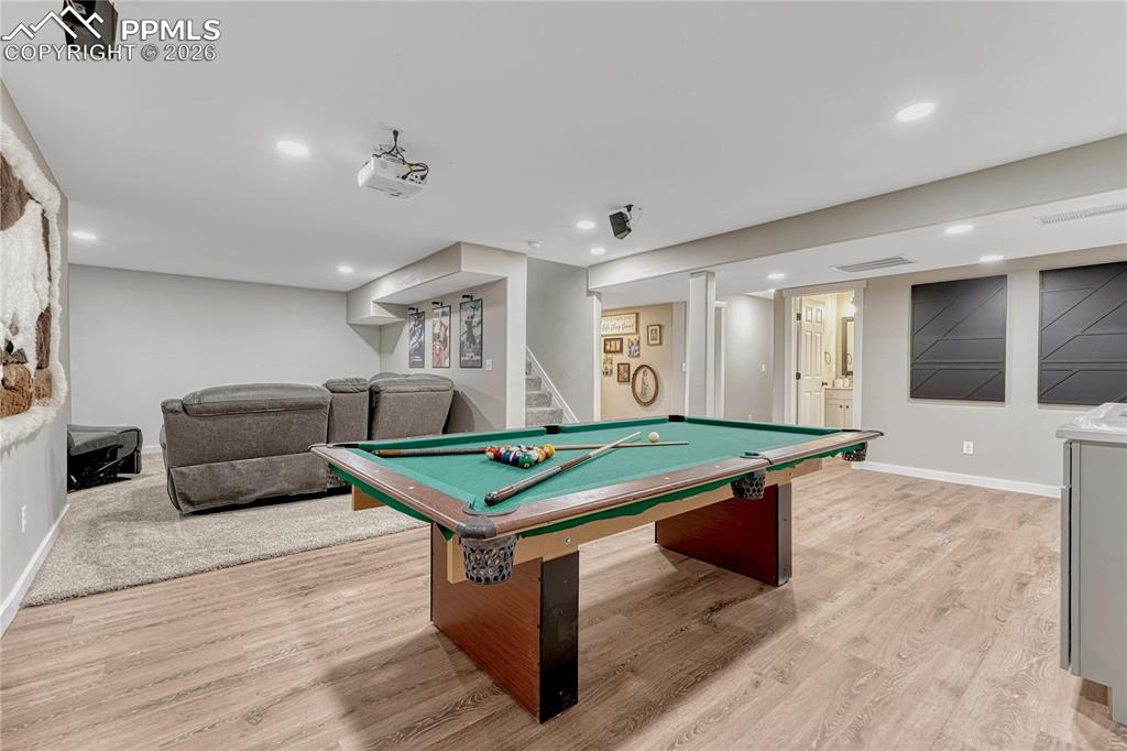 Image 42 of 48: Enough room around a pool table