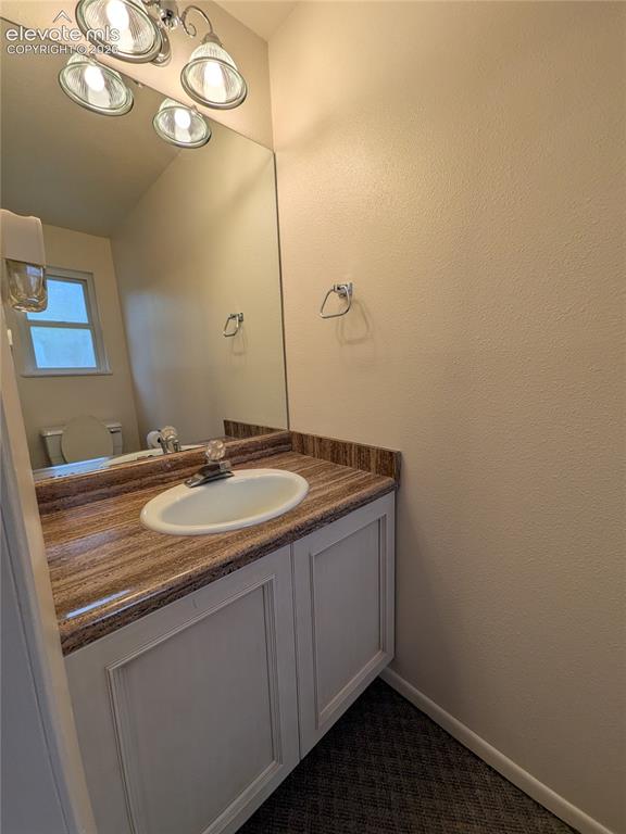 Image 27 of 36: 1/2 bath Main Floor Unit 15050