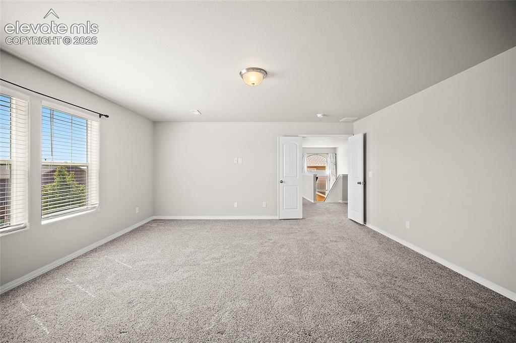 Image 23 of 46: Master Bedroom