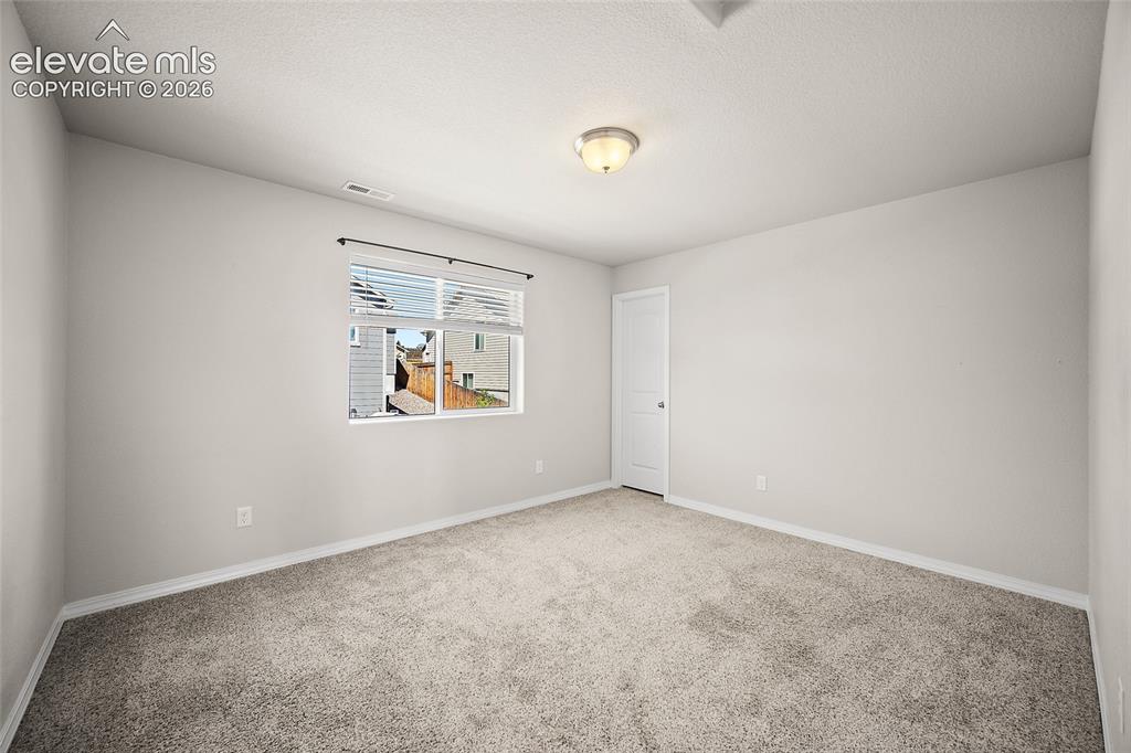 Image 31 of 46: Bedroom