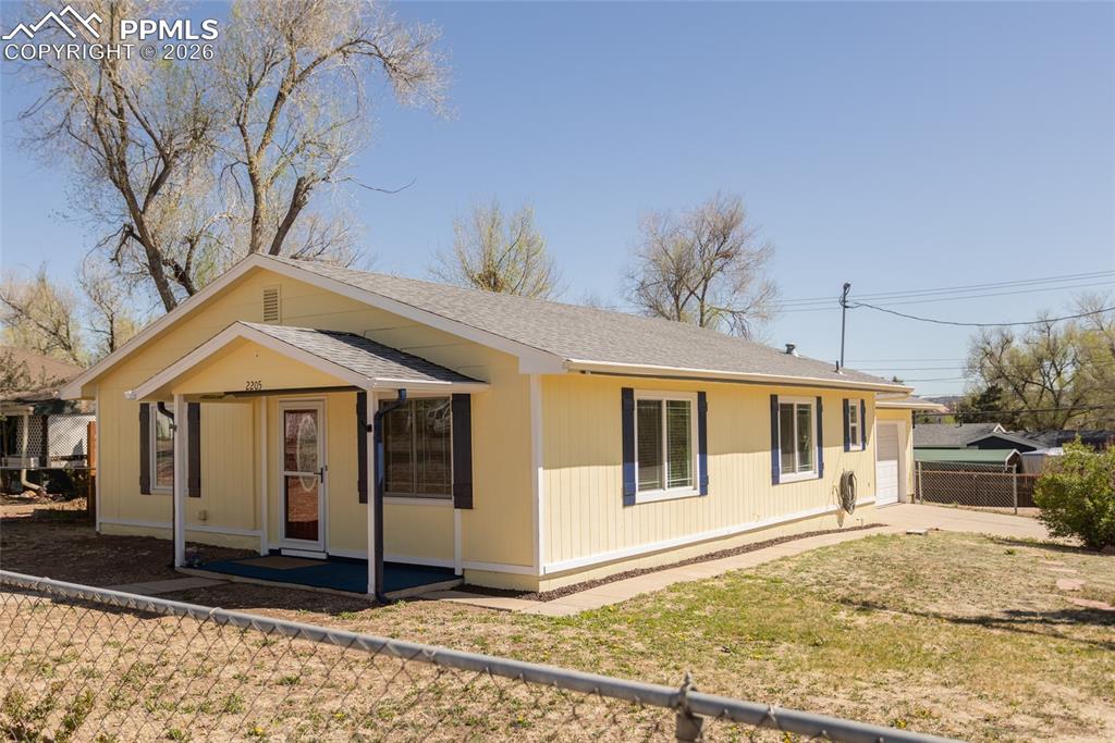 Image 2 of 27: Front of Structure