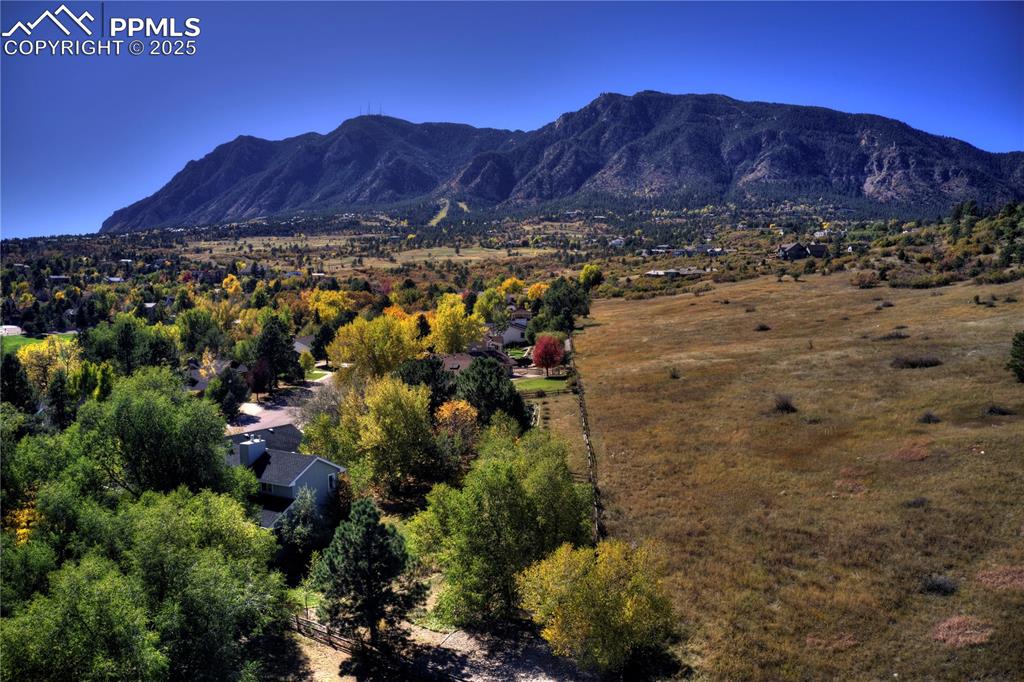 Image 40 of 44: View