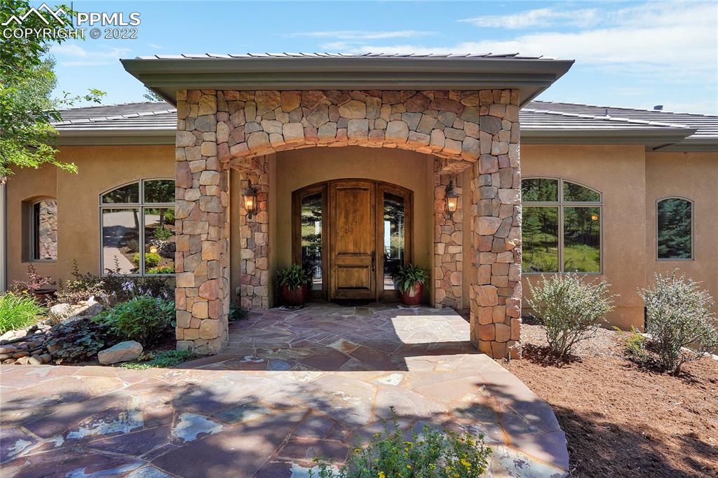 Listing 5127803, Image 2 of 50