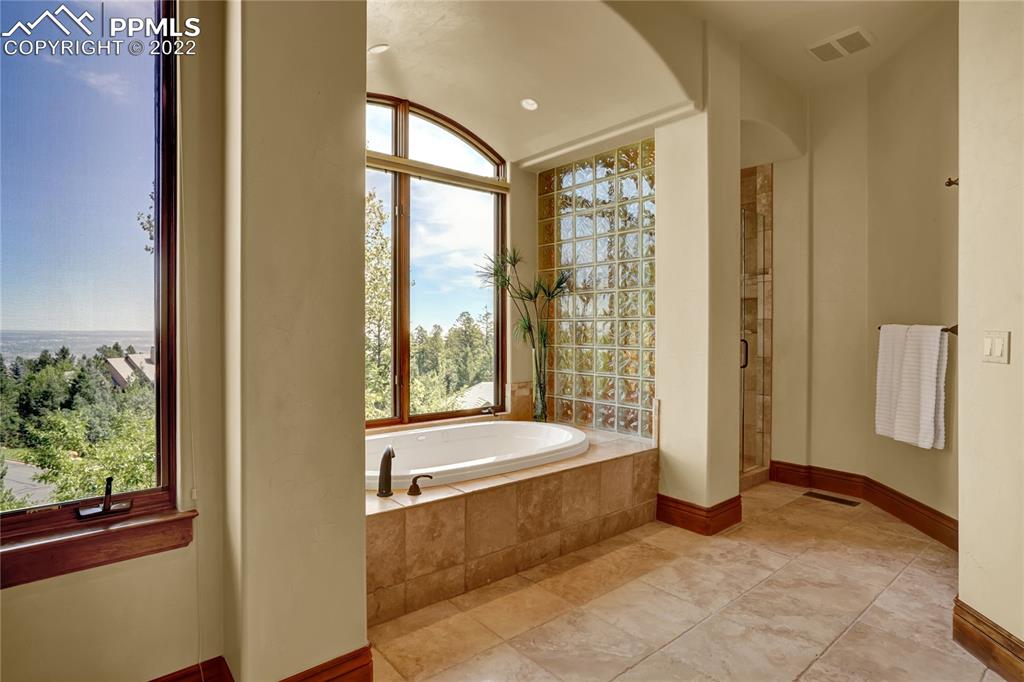 Listing 5127803, Image 23 of 50
