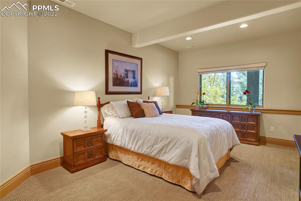 Listing 5127803, Image 39 of 50