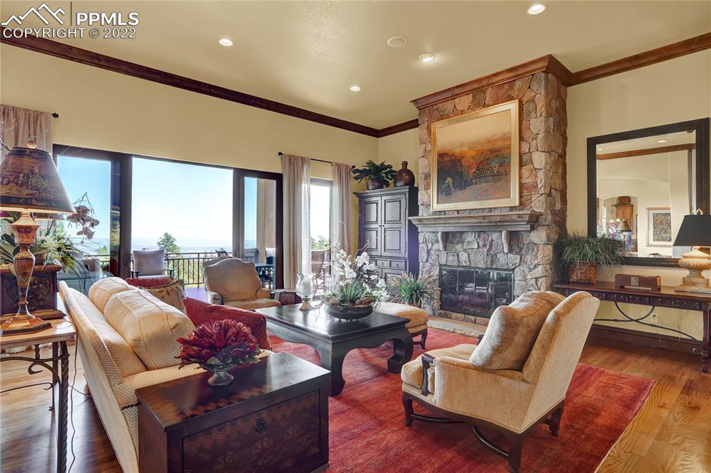 Listing 5127803, Image 5 of 50