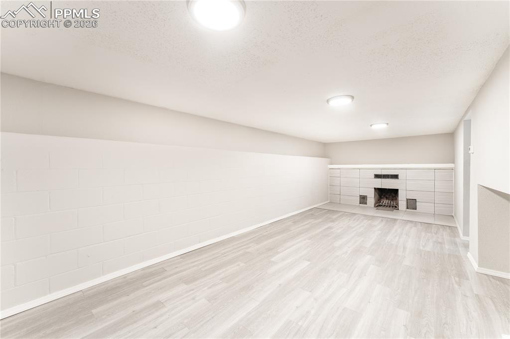 Image 27 of 40: Basement