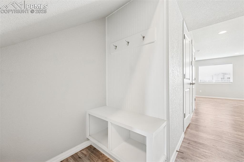 Image 8 of 21: Mud Room