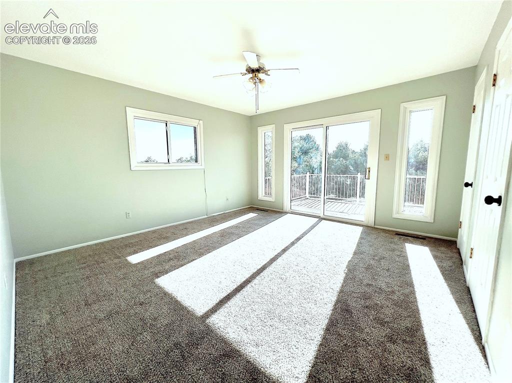 Image 19 of 39: Bedroom