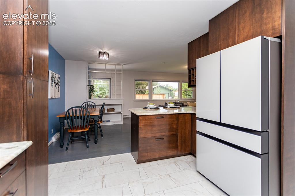 Image 9 of 49: Kitchen