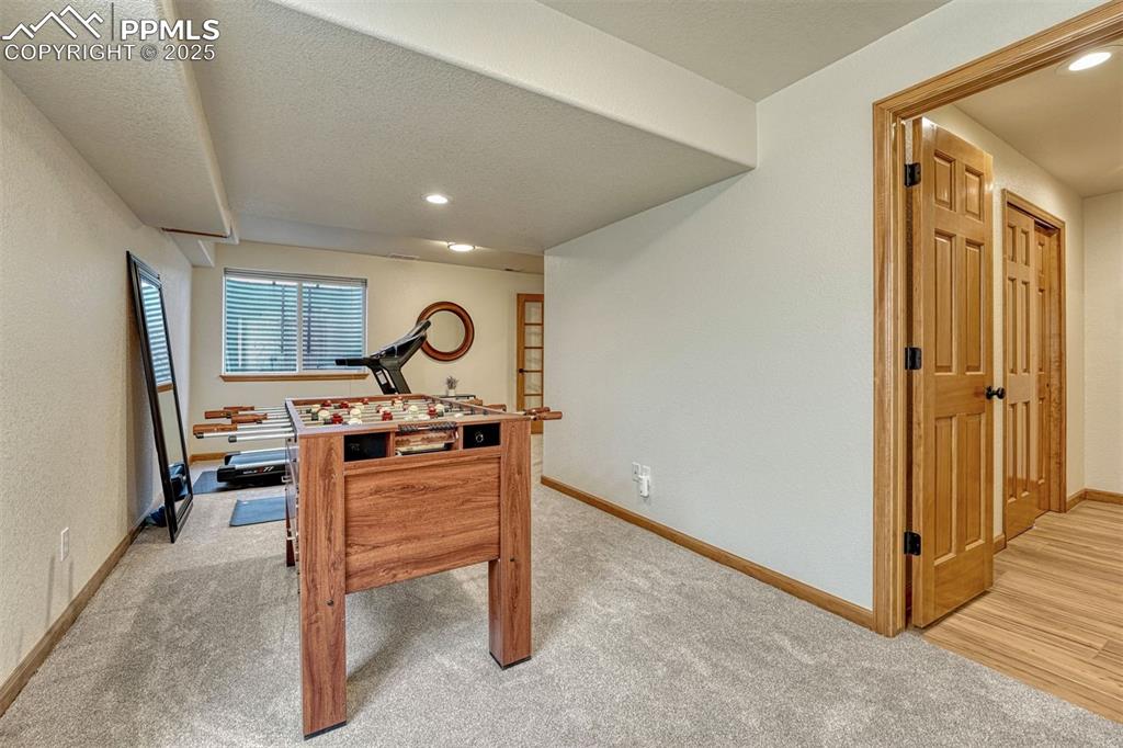 Image 32 of 36: Game Room